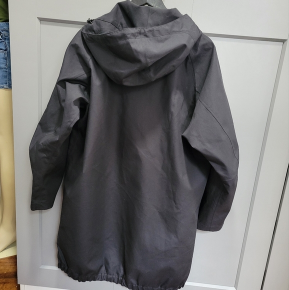 UNIQLO RAIN JACKET size XS - Picture 2 of 12